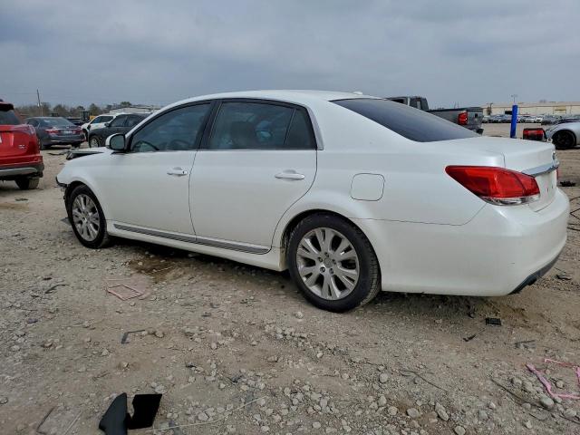 Toyota Avalon Base Image 3