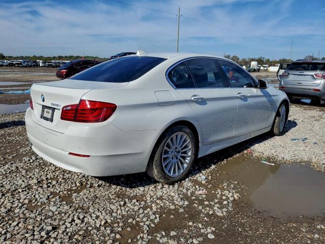 BMW 5 Series I Image 4