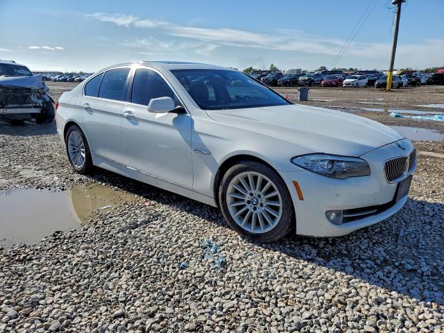 BMW 5 Series I Image 3