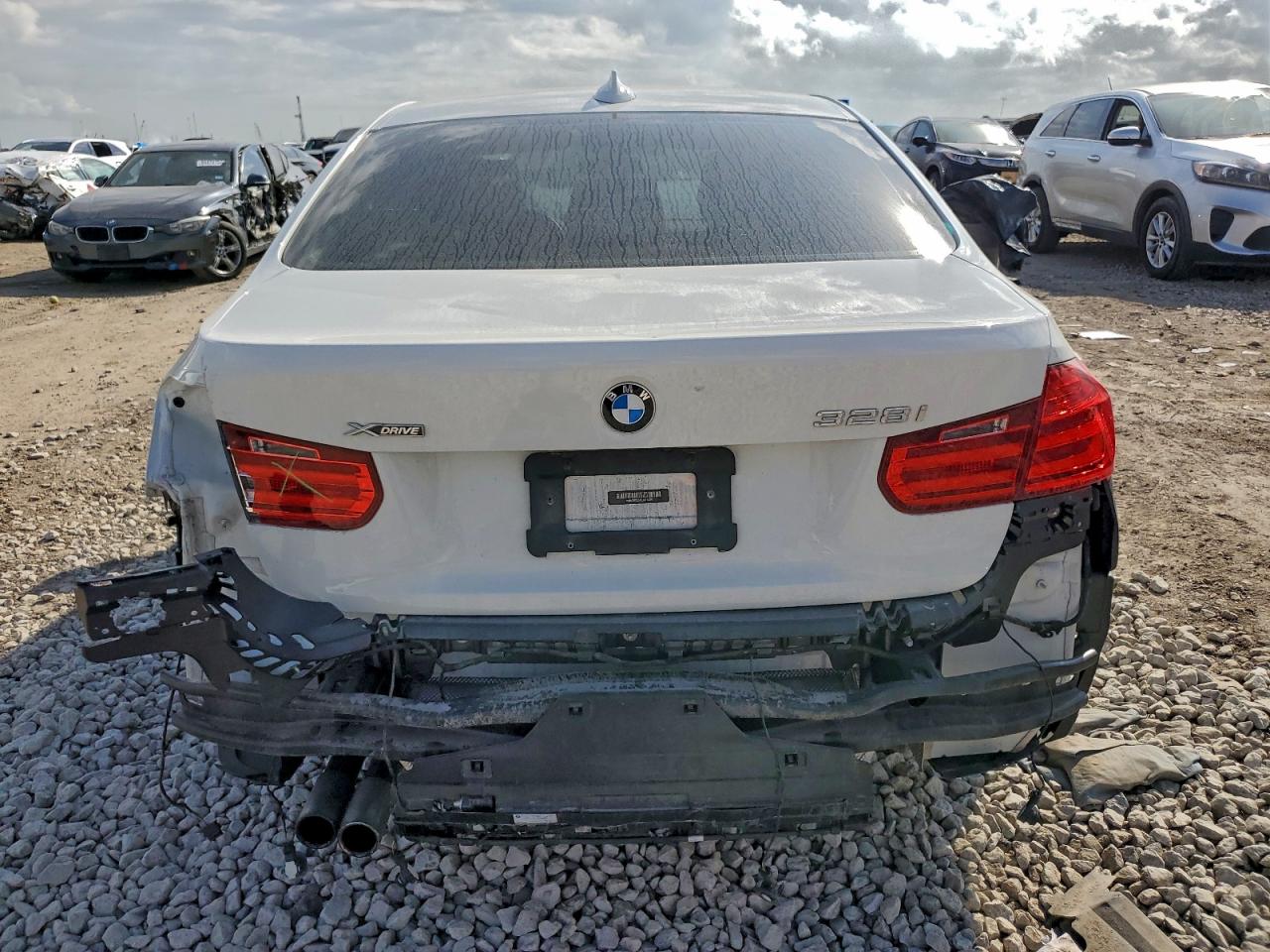 BMW 3 Series Xi Image 7