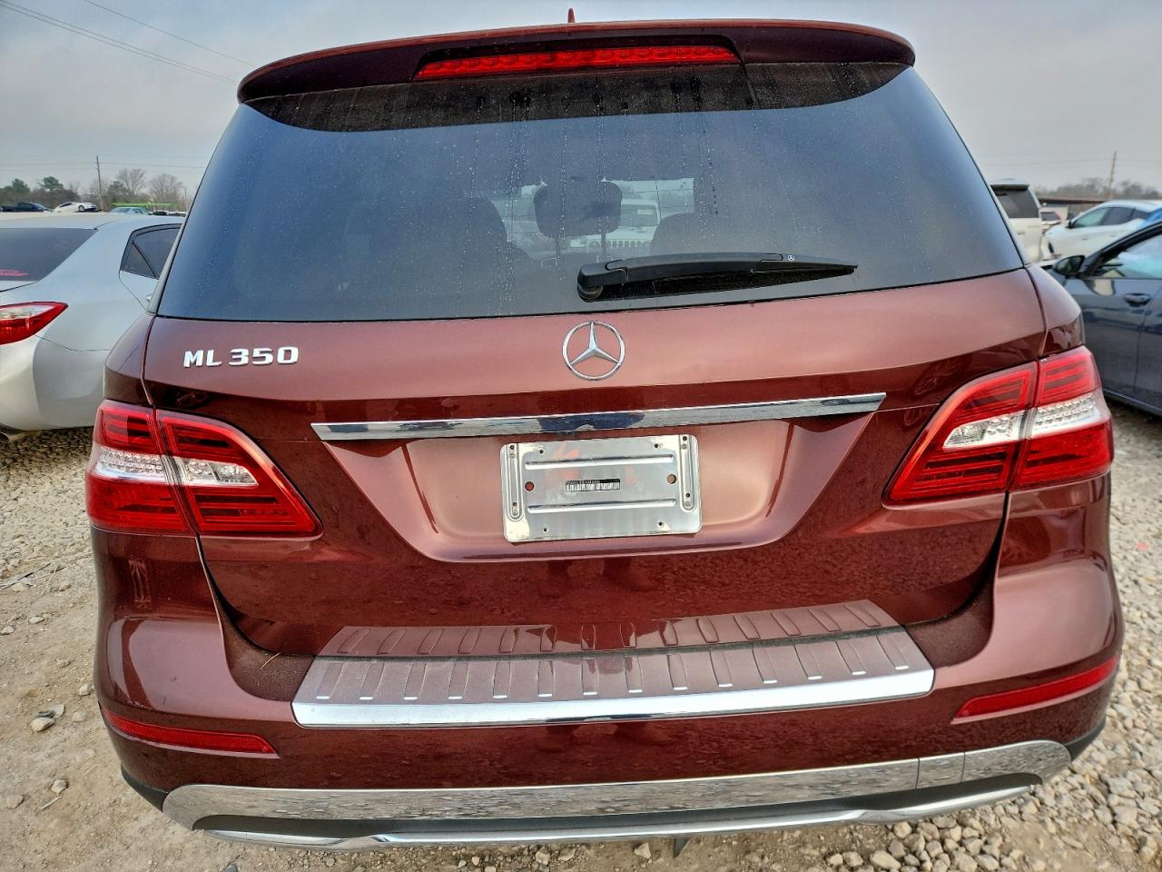 Mercedes-Benz M-Class 350 Image 12